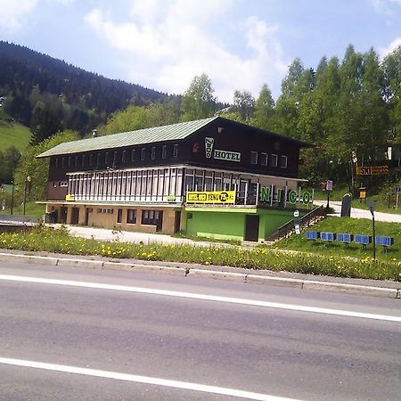Hotel Nico Špindlerŭv Mlýn Luaran gambar